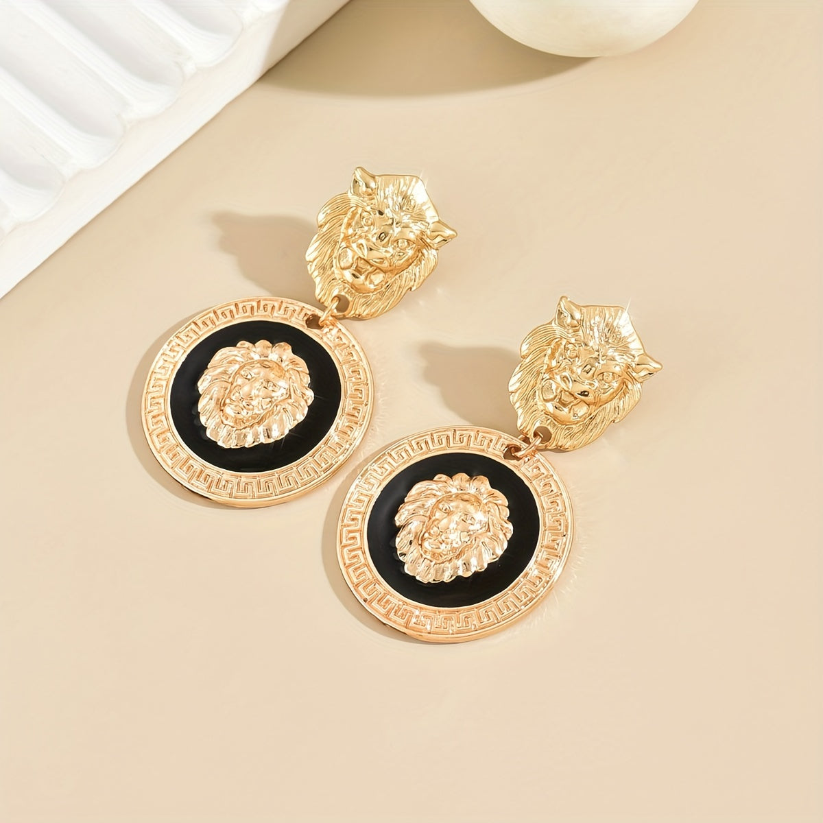 Exquisitely Designed Vintage Baroque Metal Relief Enamel Glazed Lion Totem Earrings, Showcasing Elegance And Nobility Women Jewelry Accessories