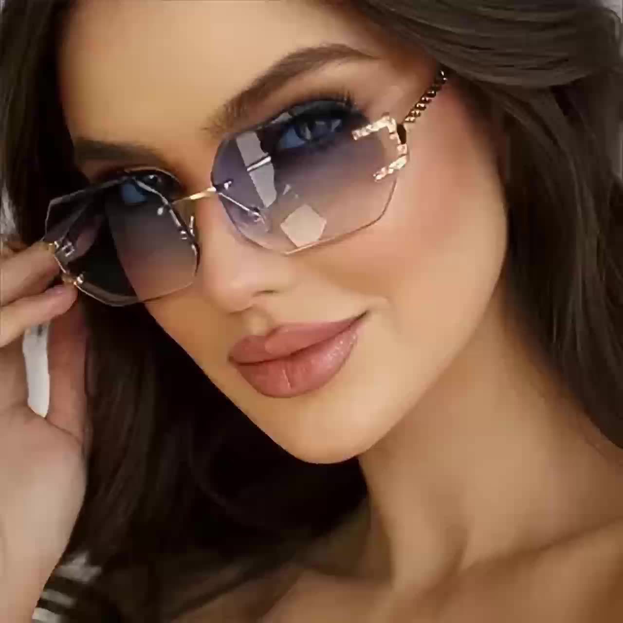 Just Arrived Women's Y2K Metal Fashion Square Rimless Fashion Glasses for Daily Casual Street Snap Selfie Trendy Personality Minimalist Decorative Fashion Glasses for Travel Beach Camping.