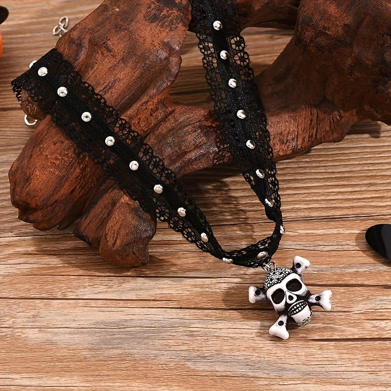 Gothic Minimalist Dark Skull Collarbone Necklace