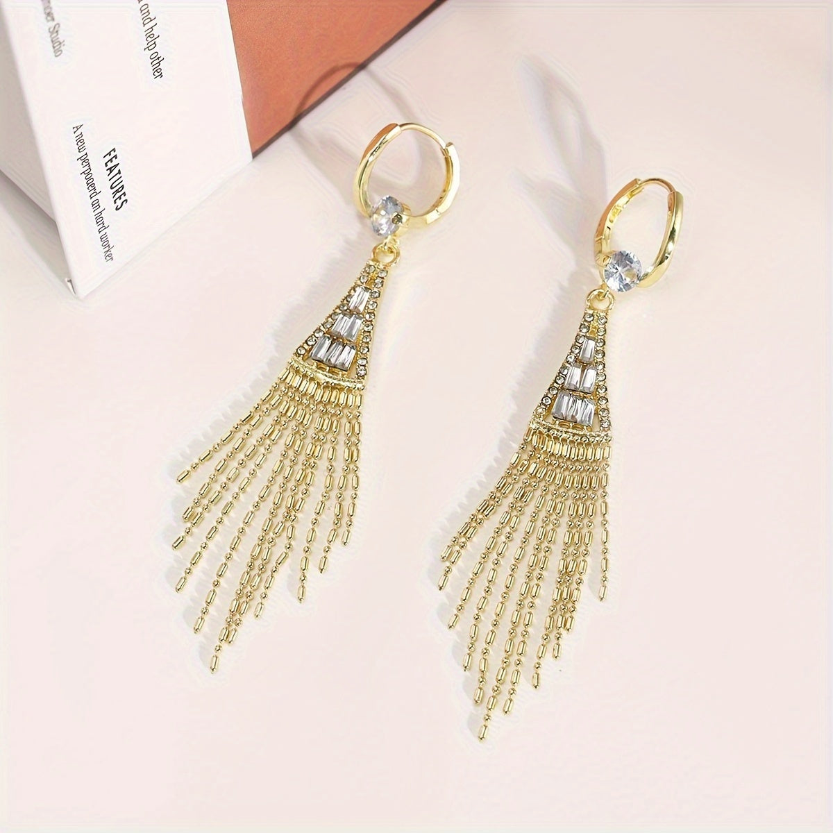 Long, Luxurious Women's Earrings Sparkling with Cubic Zirconia and a Tassel Design Evening Party Jewelry Accessories