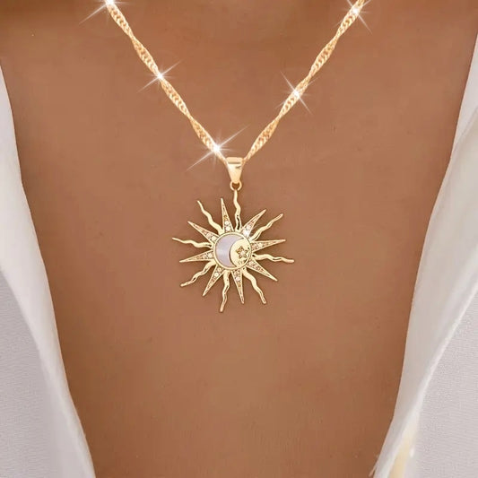 Women's Bohemian Vintage Ethnic Style Necklace Featuring Star, Sun, And Moon Pendants, Adjustable for Everyday Wear Or Holidays, Perfect As a Gift for Festivals.