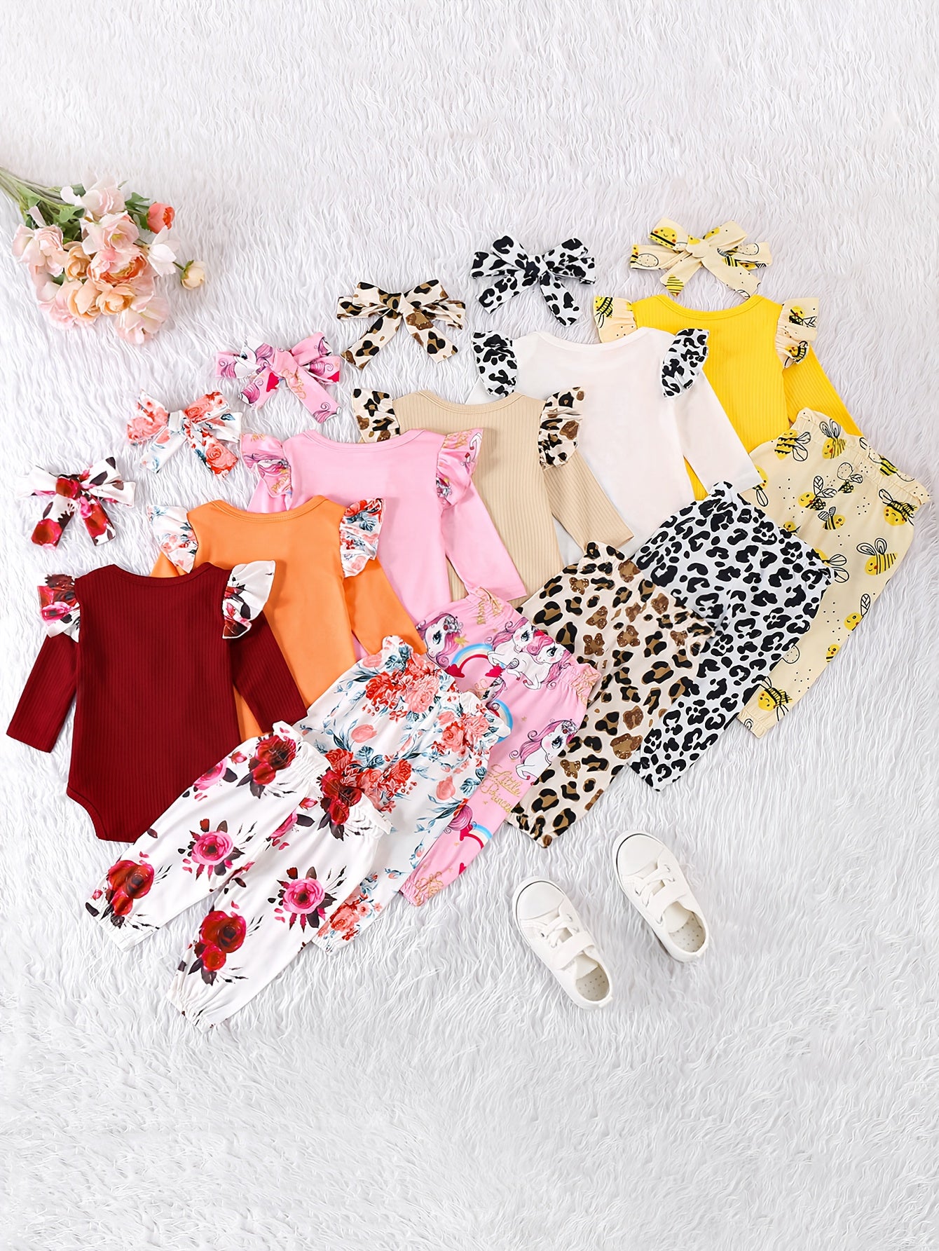 3 Sets of Random Newborn Autumn and Winter Letter Print Long Sleeve Rompers with Pants, Perfect for Outdoor, Baby Girl Outfits