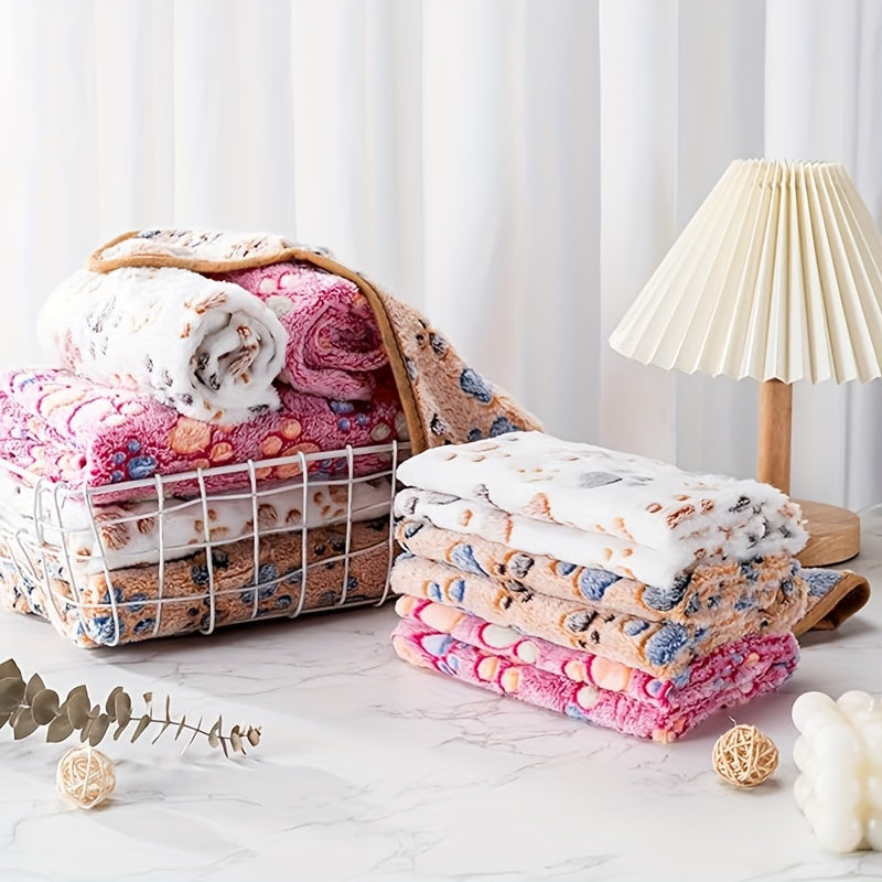 One Set of 8 Packs, Soft Flannel Pet Blankets for Dogs and Cats - Soft Polyester Fiber, Machine Washable with Paw Print Pattern - Versatile, Suitable for Small to Large Breeds