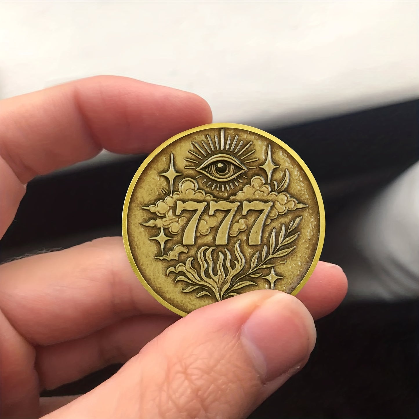 2D Omniscient Eye Lucky Coin | 777 Numerology Coin | Symbolizes Wealth Favoring Brave Souls | Aligns with Universe and Fate | Features Mysterious Symbols and Star Patterns | Exquisite Engraving | Ideal for Collectors or Gifti
