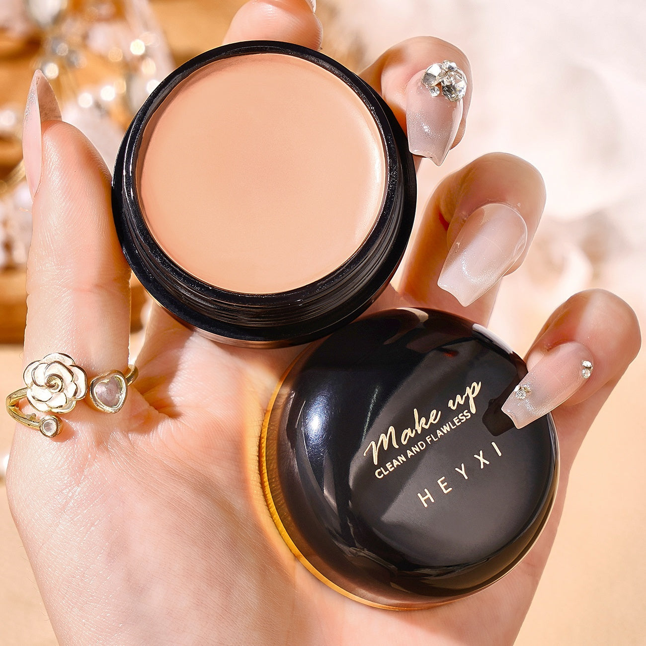 Full-Coverage Concealer for Mature Skin - Ideal for Natural Makeup to Cover Dark Circles, Spots, Marks, and Tear Troughs, with Long-Lasting Matte Finish