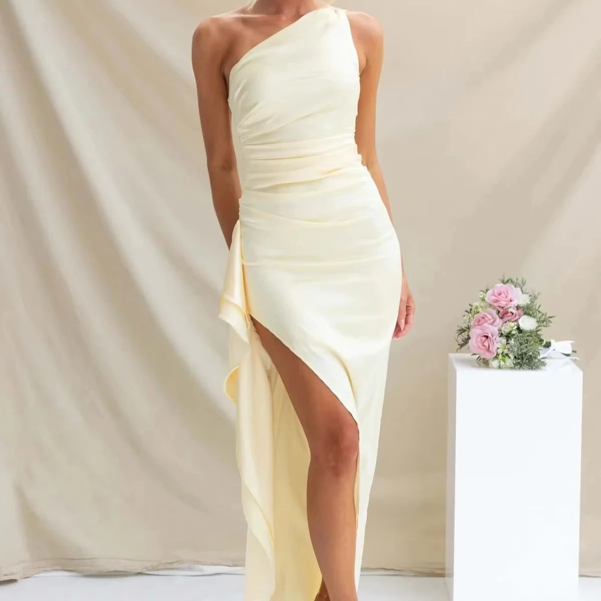 S-XL 7 Colors High Quality Women's Slim-Fitting Satin Luxury Dress with High-Slit Oblique Shoulder Slash Neck Elegant Ladylike Breathable Eco-Friendly for Autumn Spring Dating Sexy Gowns Ladies Luxury Clothing Supplies