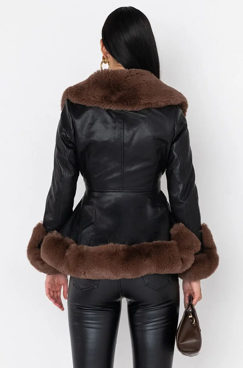 S-4XL Plus Size Brown/Black Color Women's Elegant Waterproof Soft Faux Fur Trimmed Leather Trench Coat Fox Fur Collar Double Breasted Button Detail Autumn/Winter Outerwear Jacket.