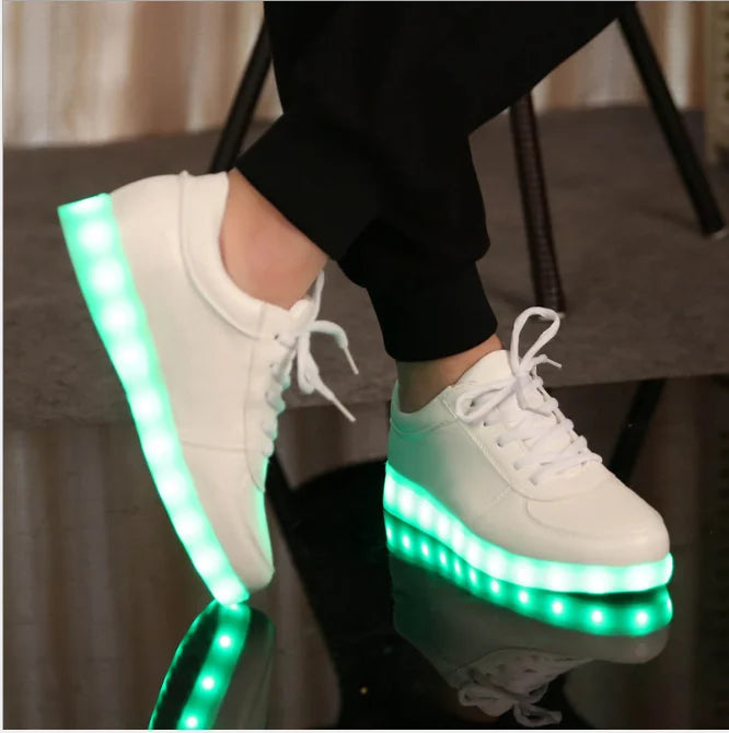 New USB Charging Led Shoes  Adults Light Up Sneakers  Men Women Glowing Rave Festival Party Night Clubwear Lovers' Shoes Luminous Shoes Black White Colors