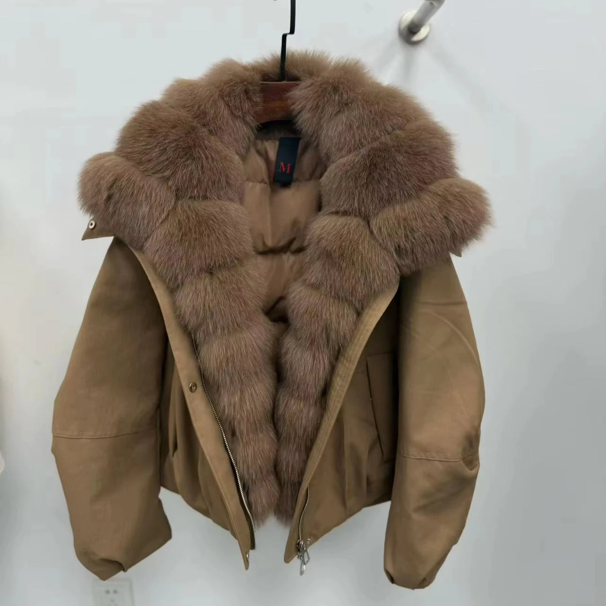 New Arrivals 5 Colors Sheepskin Leather Natural Real Fur Coat fox Fur Collar Autumn Winter Warm Women's Fashionable Loose Warm Down Coat Winter Warm Female Clothing Supplies.