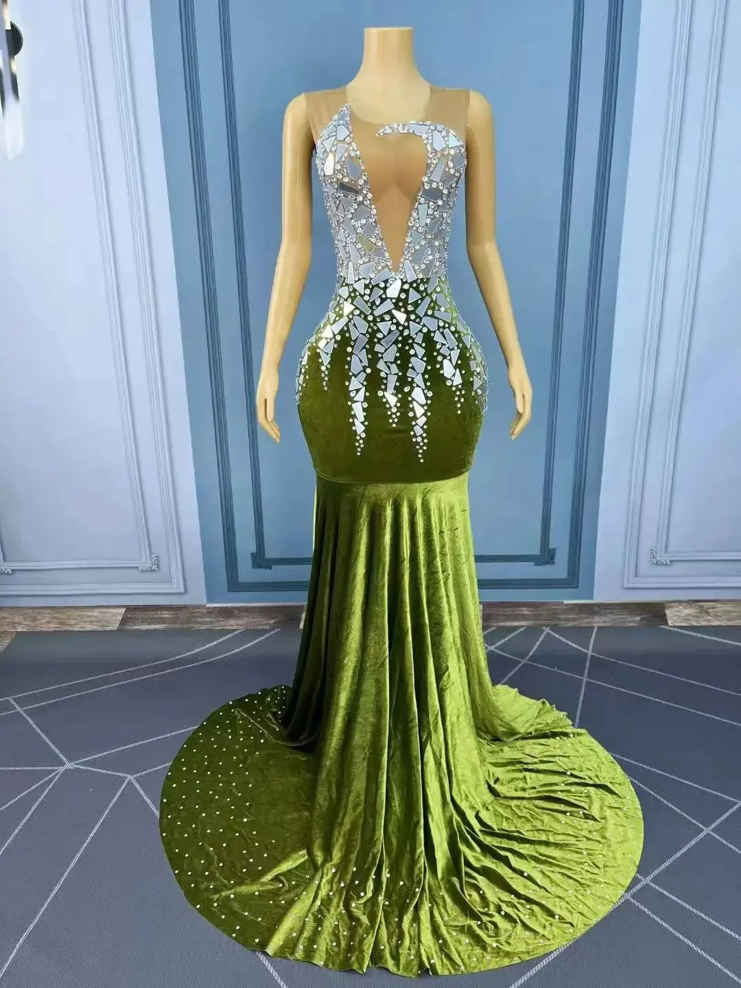 Boutique HOT SALE Ladies Luxury High-End Off-The-Shoulder Bodycon Floor-Length Flashing Silver Mirrors Rhinestones Crystal Elegant Red Carpet Celebrities Wedding Guest Evening Party Prom Gown Maxi Dress