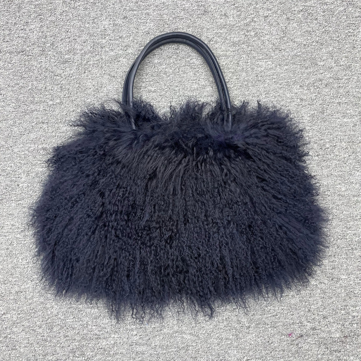 10 Colors 100% Real Sheep Fur Women's Shoulder Bag Mongolian Lamb Fur Bag Fashion Genuine Fur Women's Large Capacity Bag Ladies Luxury Apparel Accessories