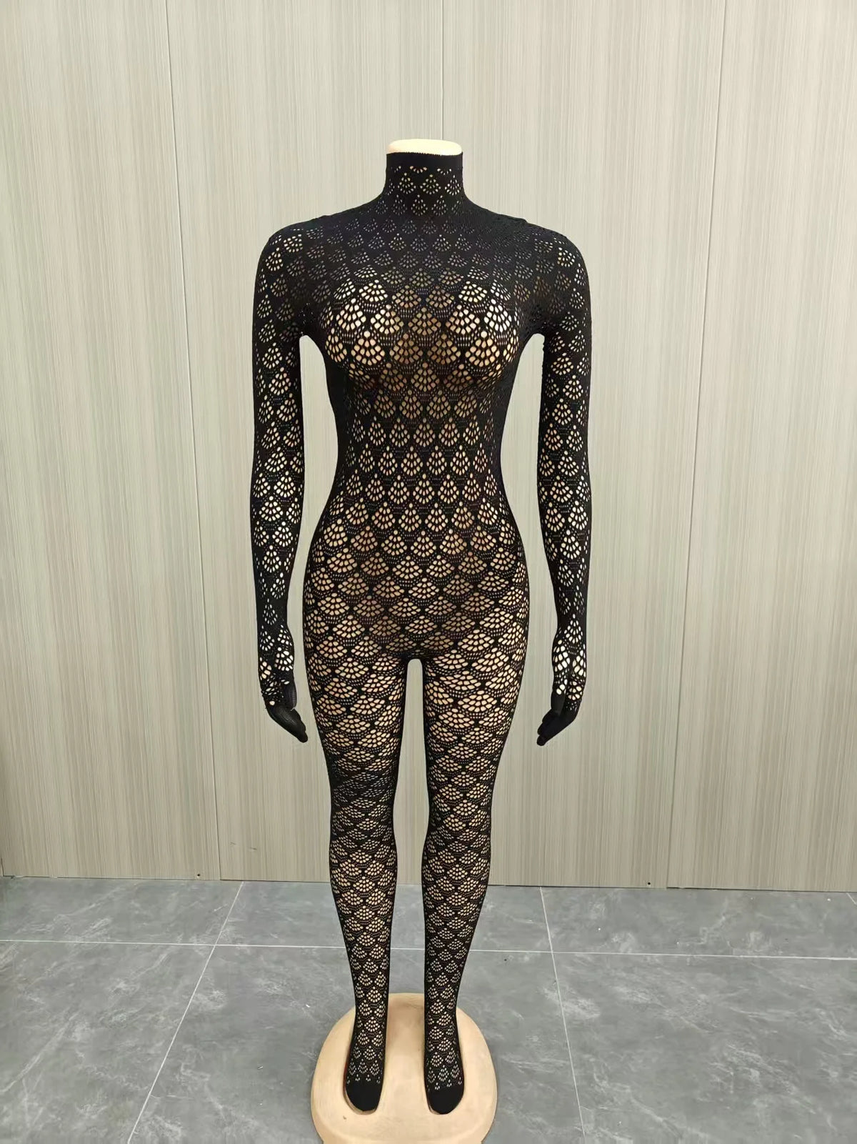 3 Colors Sexy Fashion Women's Hot Clothing Boutique Gala See Through Jumpsuits Sexy Night Club Evening Beach Party Wear Long Sleeve Backless One Piece Jumpsuit Ladies Sexy Apparel Supplies.