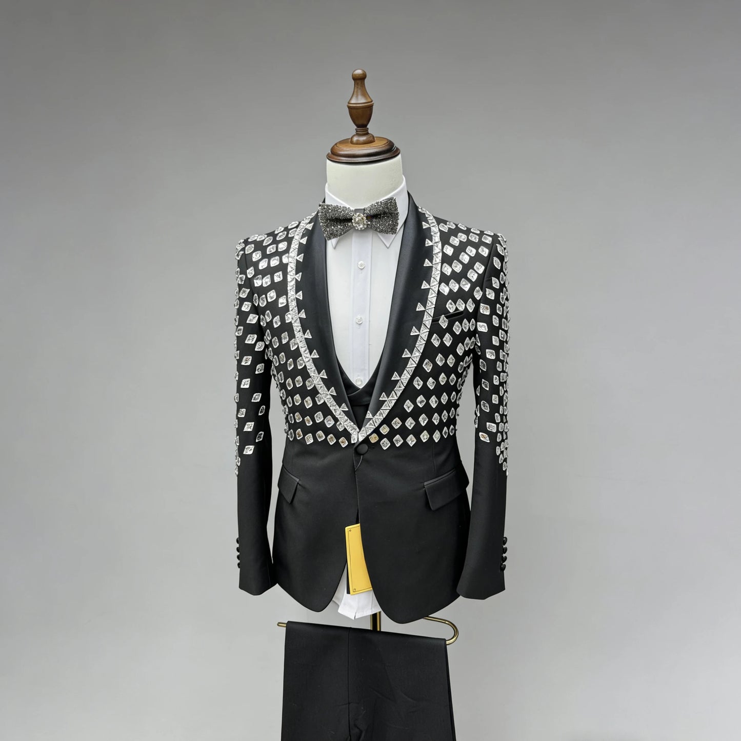 Boutique Gala HOT SALE 3 PCS Set Xs-3XL Plus Size Luxury Men's TR Tuxedo Single Breasted Rhinestones Crystal  Wedding Suit for Formal Groom Prom Evening Business Parties Red Carpet Celebrities Luxury Apparel Supplies
