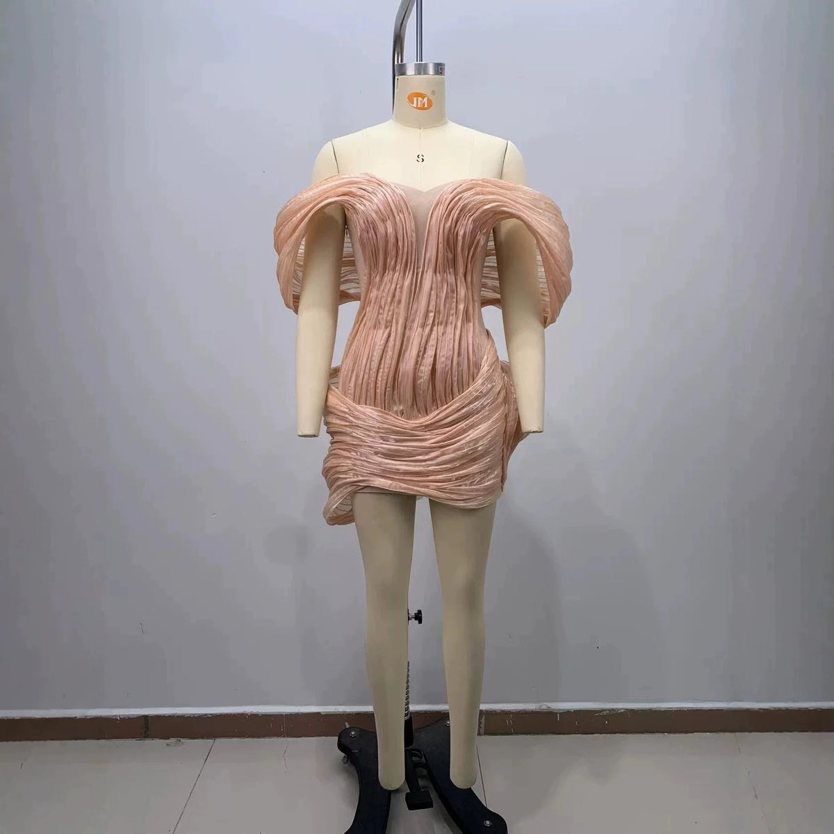 NEW Arrivals Women Sexy Strapless Beaded Waist-Cinching Mini Dress Women Birthday Banquet Evening Gown Sexy Stereoscopic Pleated Simple Backless Off-the-shoulder Bodycon Short Prom Dresses for Women Party Wedding Evening