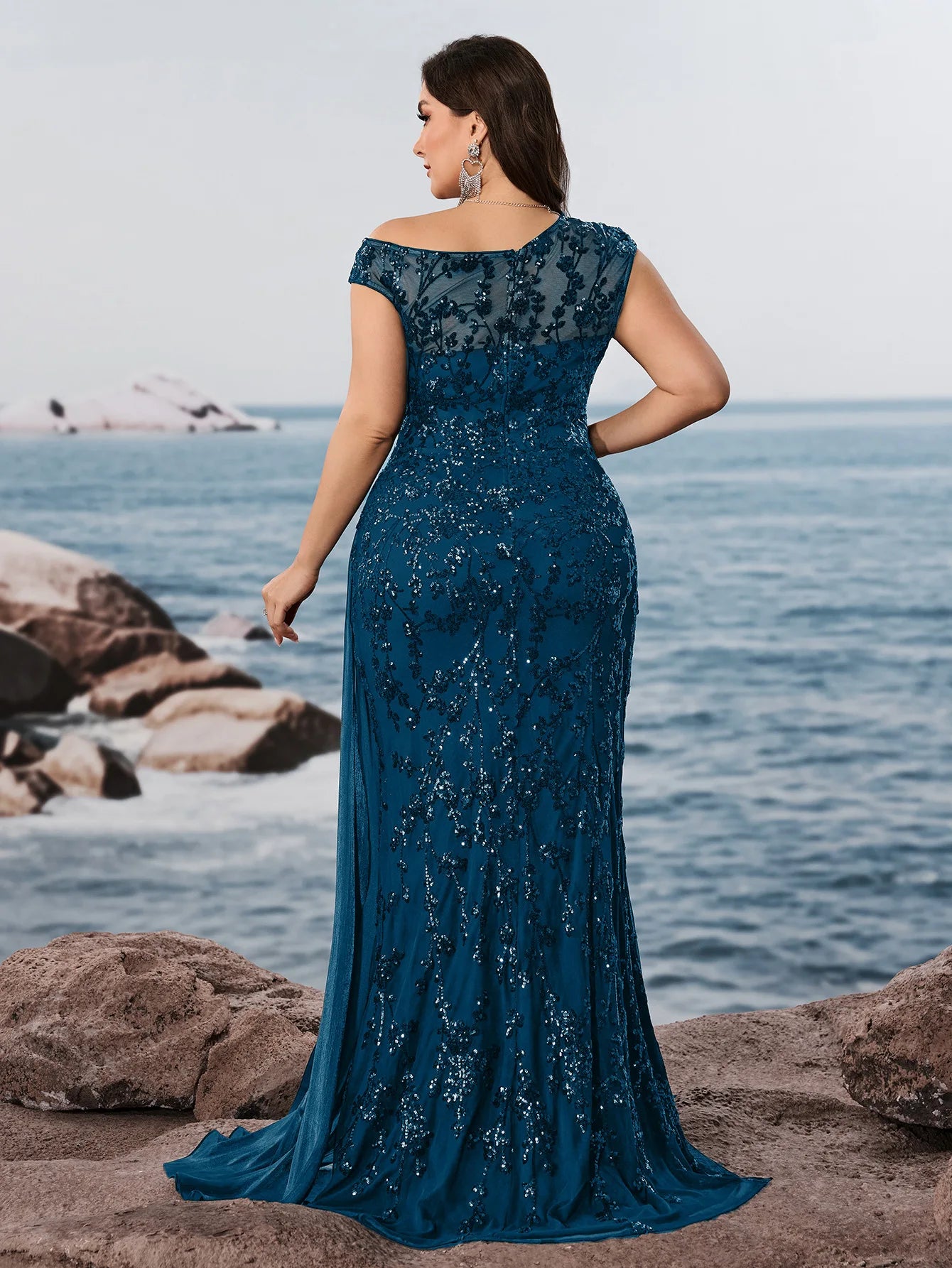 NEW Arrivals 5 Colors XL-4XL Plus Size Trendy Gowns for Curvy Ladies  Evening Party Wedding Guest Luxury Dresses High Waist One-Shoulder Sequined Elegant Mermaid Bridesmaid Dresses