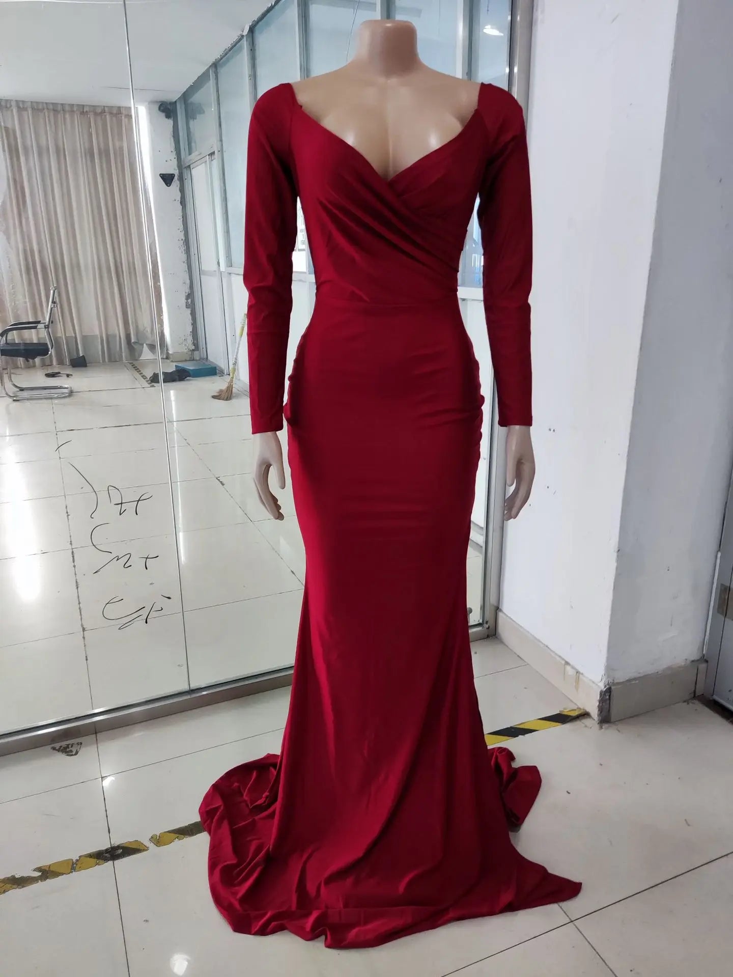 New Arrival S-2XL Women Luxury Gowns Wedding Guest Bridesmaid Evening Dresses High Slit Long Sleeve V-Neck Maxi Dress Ladies Long Party Dresses Women Luxury Apparel Supplies