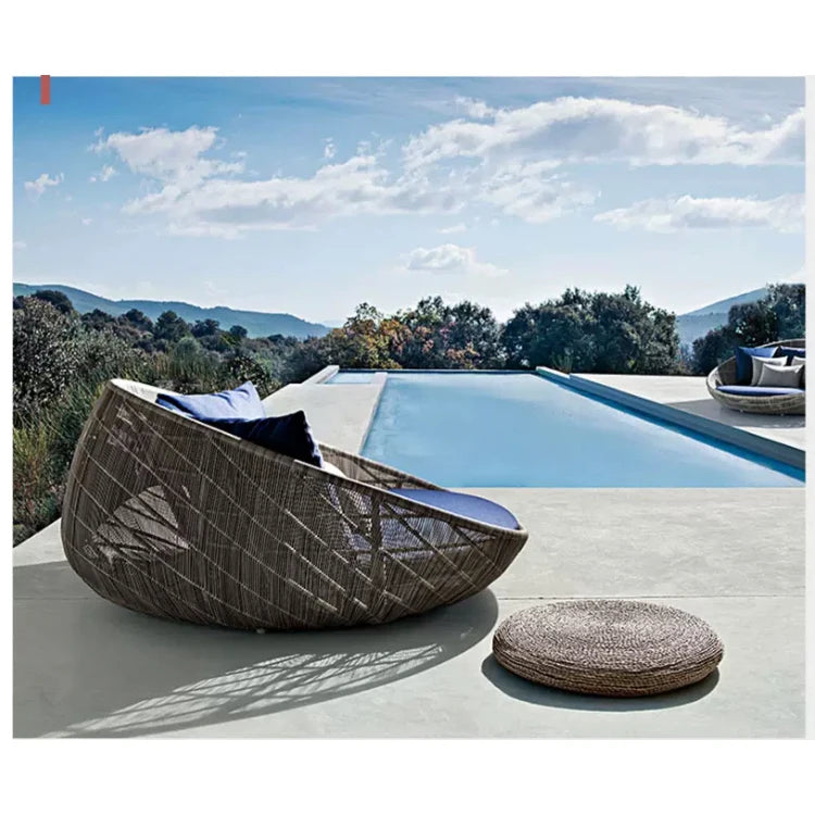 HOT SALE Only Few Units Left Latest Craze Outdoor Villa Swimming Pool Home Garden Luxury Rattan Large Wicker UV Resistant Outdoor Furniture Set Round Sofa Bed for Hotel Sun Sofa Lounger