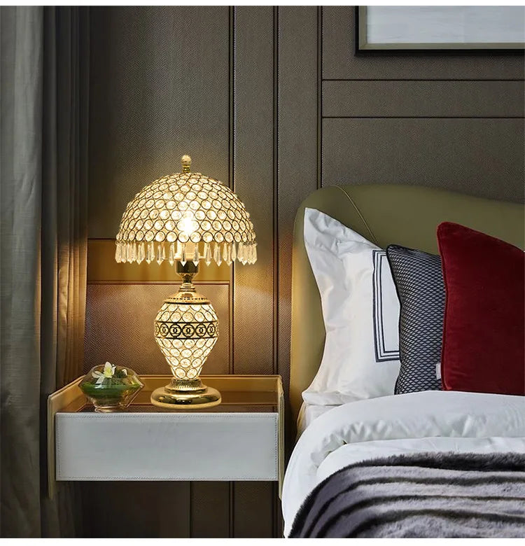 NEW Home Living Room Bedside Luxury Creative Hollow Light Luxury Crystal Reading Lamp European Style Minimalist Modern Desk Lamp Art Decor Home Lighting Accessories