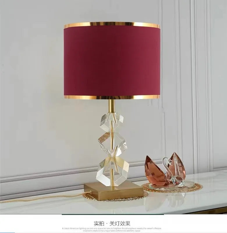 Gold/Red Color Home Villa Hotels Luxury Lampshade American Style Light Luxury Design Crystal Desk Light Modern Bedroom Bedside Living Room Art Decoration Crystal Table Lamp