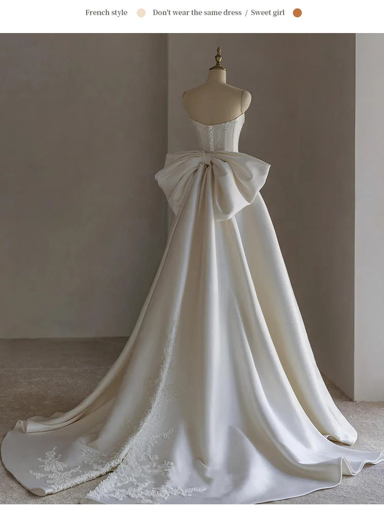 Low Price Sales are Limited Boutique HOT SALE Luxury Satin Bride Strapless Satin Bridal Gowns Large Size S-5XL  Bow Wedding Luxury Dresses