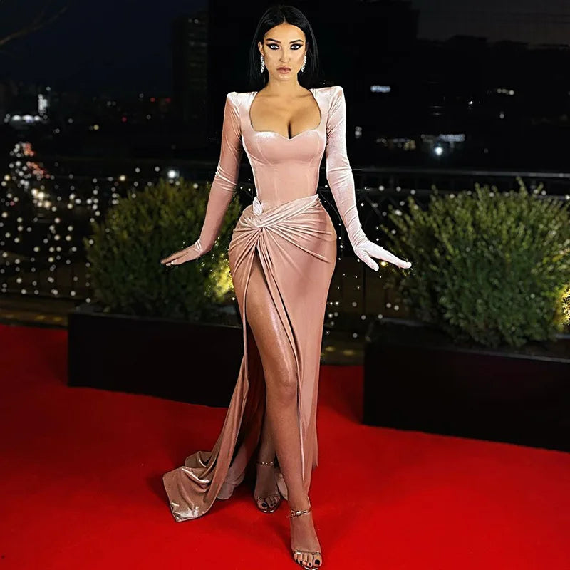 Boutique Gala HOT SALE Black/Blue/Pink/Green/ Red Color Luxury Velvet Evening Party Women Celebrities Red Carpet Wedding Guest Sexy V-Neck Long Sleeve Sweep Train Velvet Gown, Business Dinner Prom Ladies Luxury Apparel Suppli