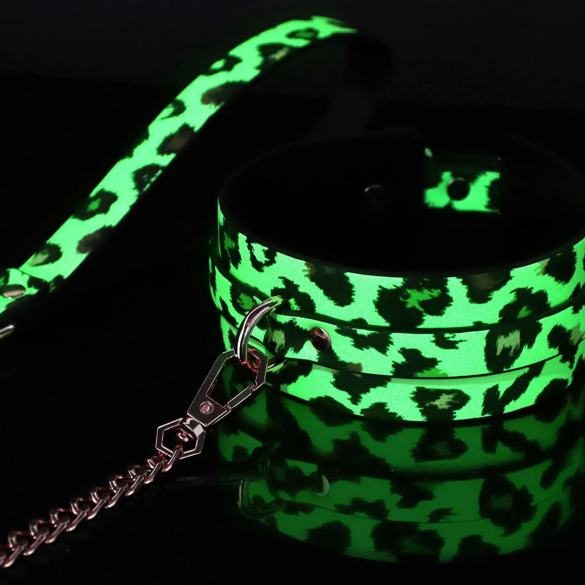 7/8 PCS Set Glow in the Dark BDSM Restraints Collar Handcuffs Blindfold Leopard Luminous Bondage Kit Sex Toys for Couples Fetish Sex Party Tools Set