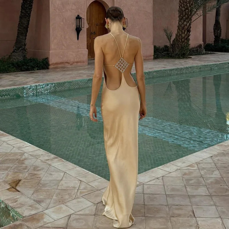 Black/Khaki Color Sexy Halter Neck Backless Women Summer Maxi Dress Elegant Ladies Diamond Casual Long Dress Evening Beach Party Night Clubwear Prom Gowns Ladies Luxury Clothing Supplies