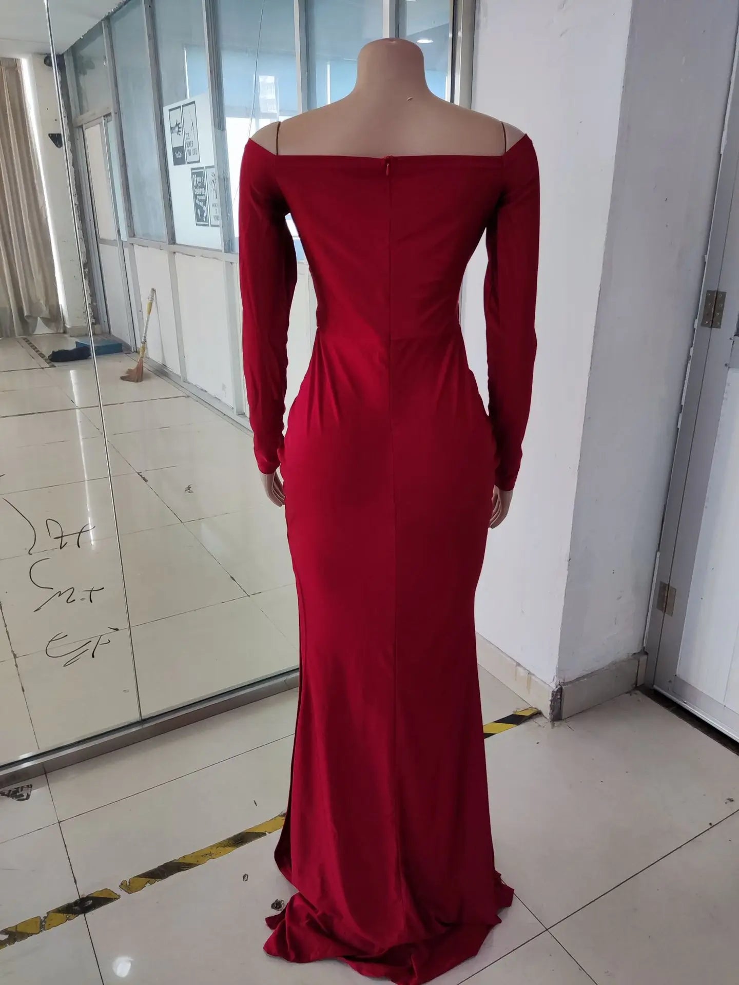 New Arrival S-2XL Women Luxury Gowns Wedding Guest Bridesmaid Evening Dresses High Slit Long Sleeve V-Neck Maxi Dress Ladies Long Party Dresses Women Luxury Apparel Supplies