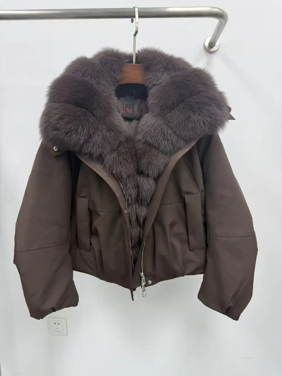 New Arrivals 5 Colors Sheepskin Leather Natural Real Fur Coat fox Fur Collar Autumn Winter Warm Women's Fashionable Loose Warm Down Coat Winter Warm Female Clothing Supplies.
