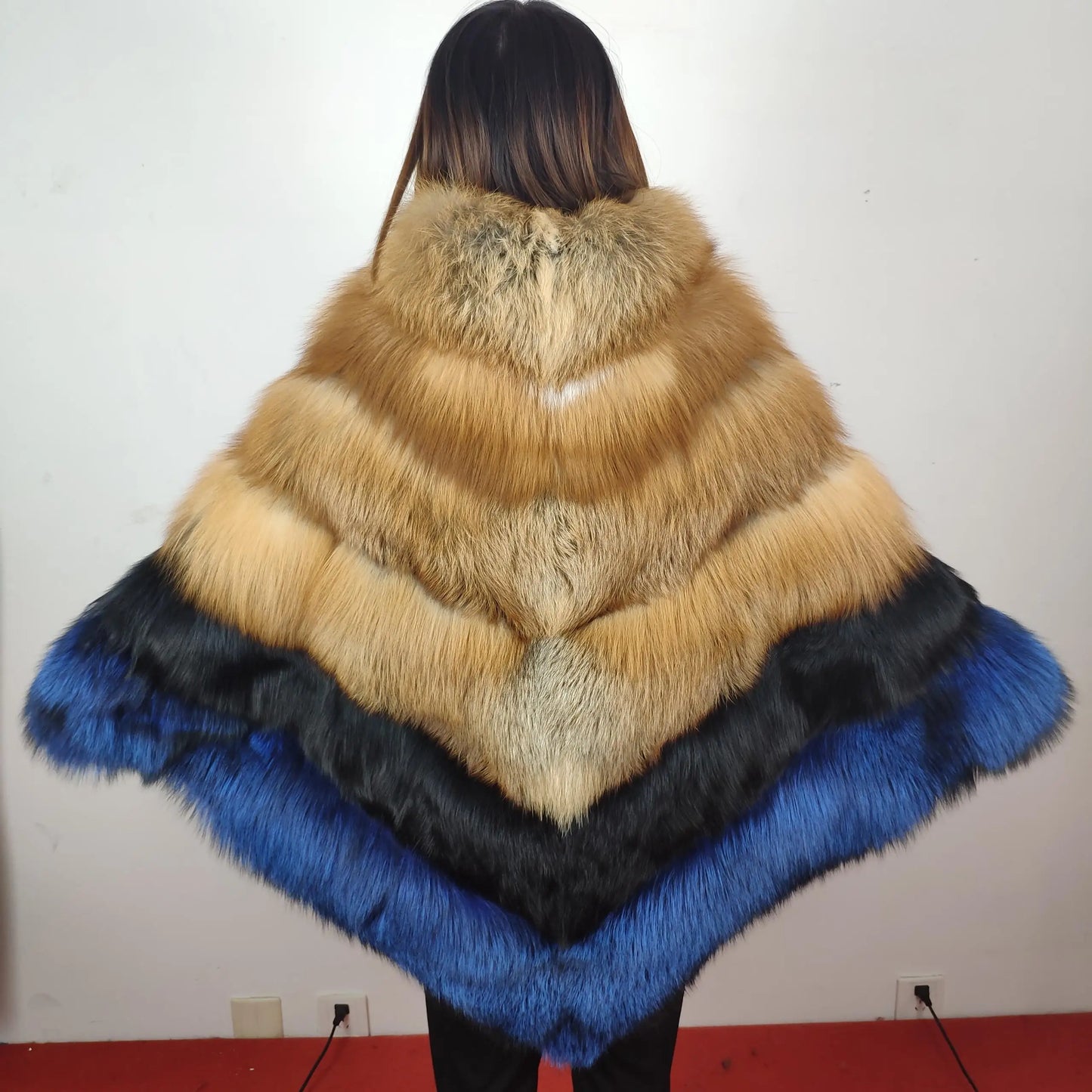 NEW Arrivals 4 Colors Women's Elegant Graceful Winter Women's Real Natural Fox Fur Coat Custom Design Fur Poncho Luxury Shawls Ladies Luxury Apparel Supplies