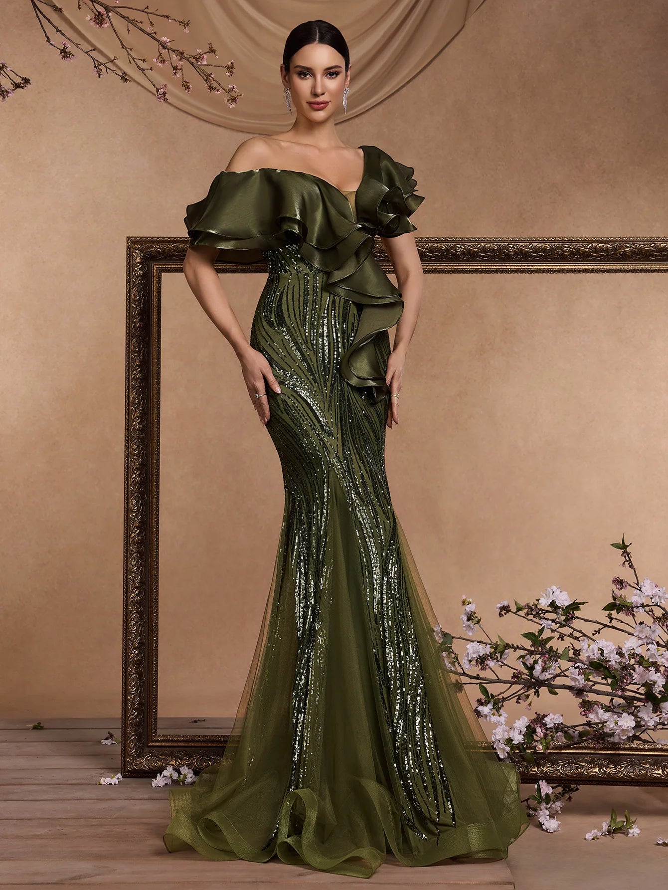 Mother of  Bride Luxury Gowns 3 Colors for Women Evening Wedding Guest Party Dresses Elegant Ruffle Sleeve Sequin Backless Formal Dress Mermaid Gowns Ladies Formal Apparel Supplies