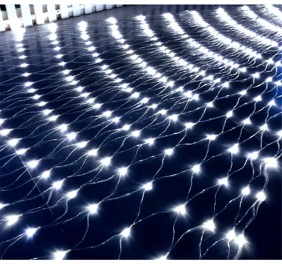 NEW Arrivals Waterproof 2x2M 3x2M LED Net Mesh Fairy String Lights Garland Window Curtain Christmas Garden Lights Wedding Party Holiday Light Outdoor Holiday Decoration Supplies