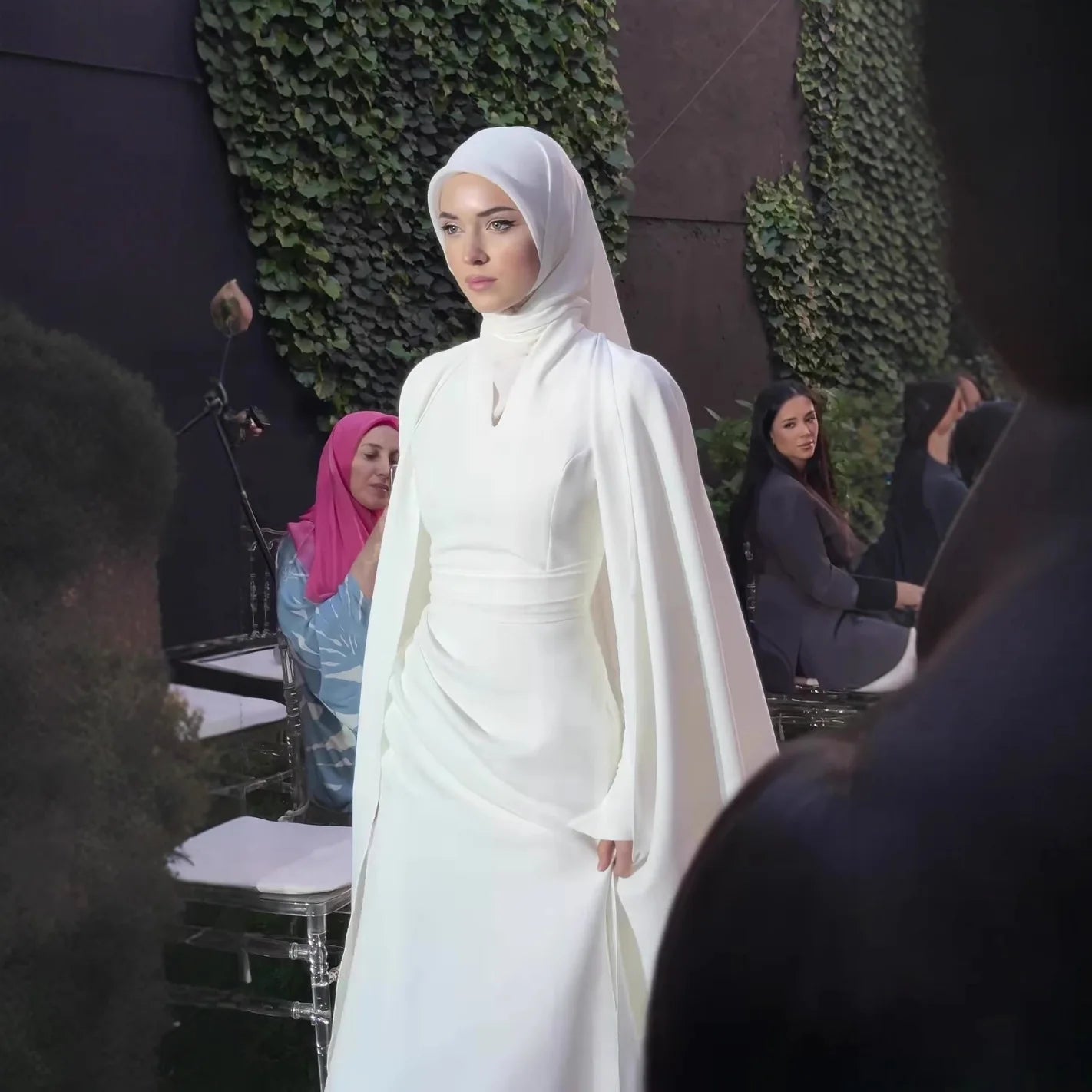NEW Arrivals Xs-3XL Plus Size Islamic Middle Eastern Women Religious Clothes Modest Handmade Elegant Shawl Abaya Long Dress Wedding Guest and Special Ceremony Occasions Gowns Muslim Ladies Apparel Clothing Supplies