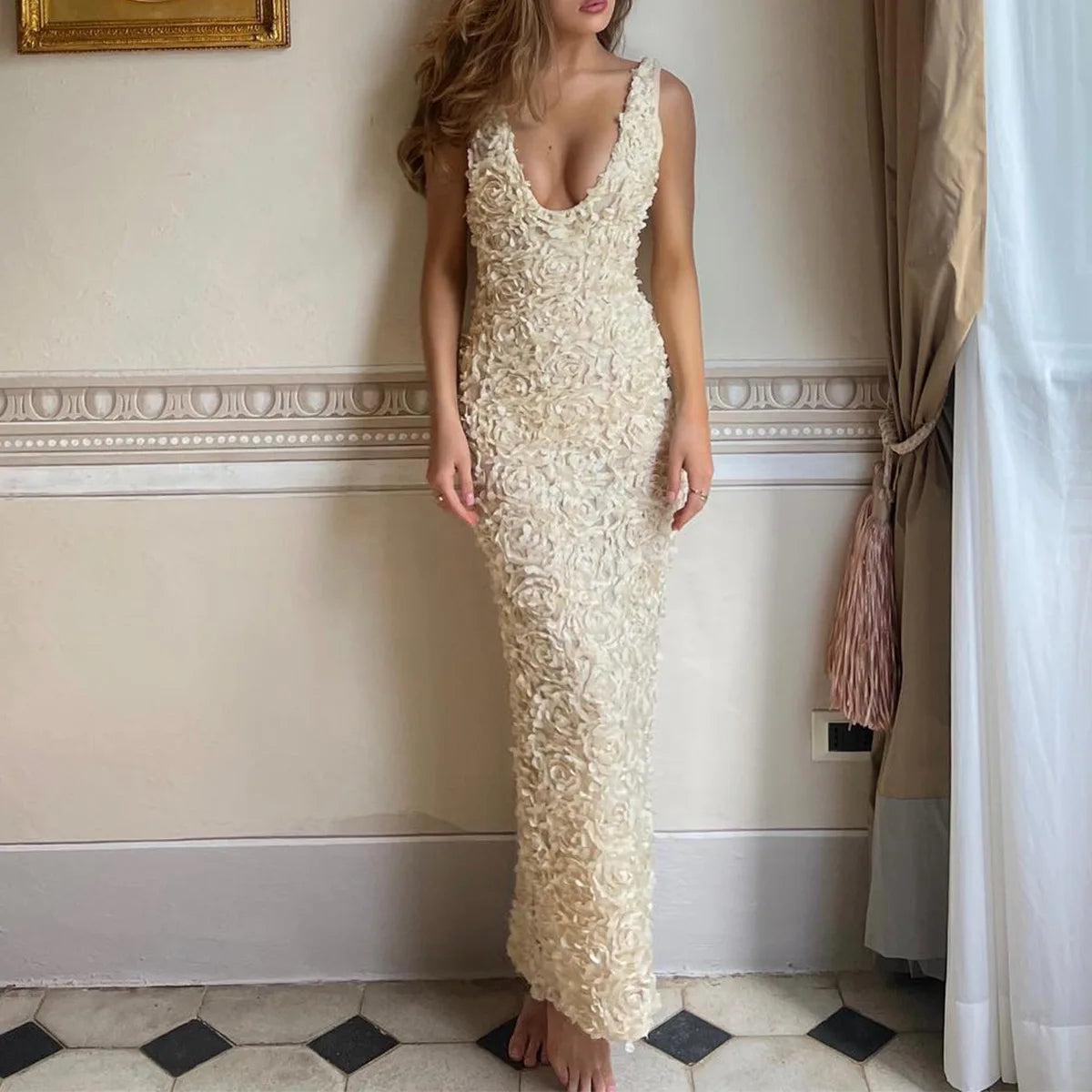 Sexy 3D Flower V-Neck Sling Dress Women Sleeveless Backless Split  Long Maxi Dresses Crystal Diamonds Decoration Summer Evening Beach  Party Night Clubwear Slim Lady Apparel Sexy Clothing Supplies