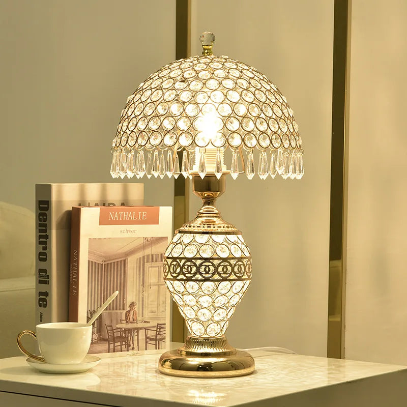NEW Home Living Room Bedside Luxury Creative Hollow Light Luxury Crystal Reading Lamp European Style Minimalist Modern Desk Lamp Art Decor Home Lighting Accessories
