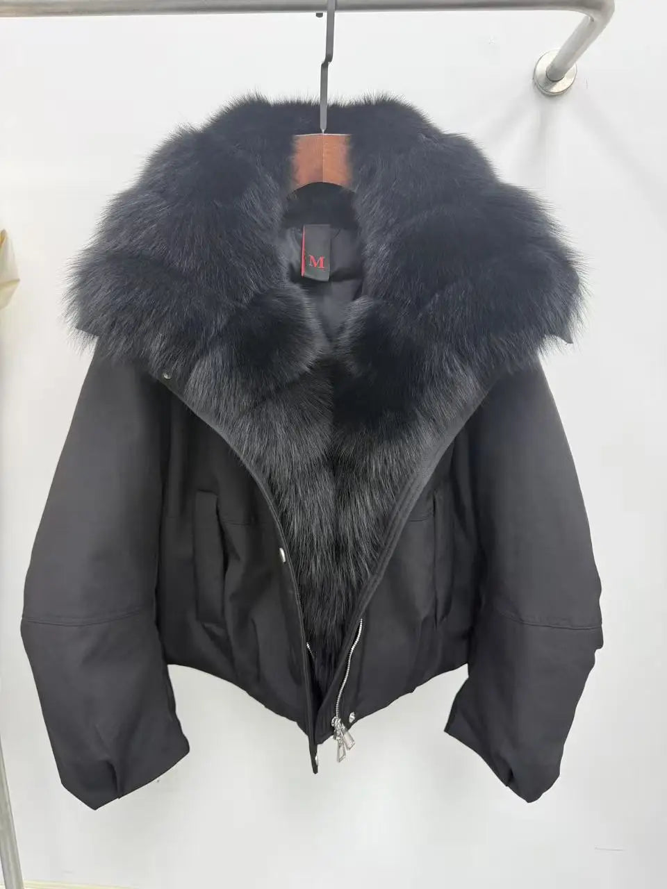 New Arrivals 5 Colors Sheepskin Leather Natural Real Fur Coat fox Fur Collar Autumn Winter Warm Women's Fashionable Loose Warm Down Coat Winter Warm Female Clothing Supplies.