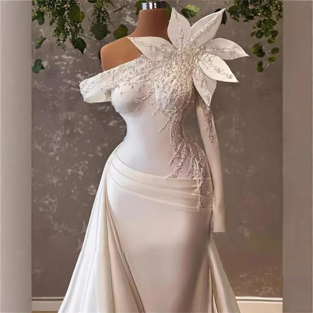 Low Price Sales are Limited Boutique HOT SALE  Luxury Beaded Illusion Bride Wedding Dresses  One Shoulder Bridal Wedding Gowns Lace Detachable Train Long