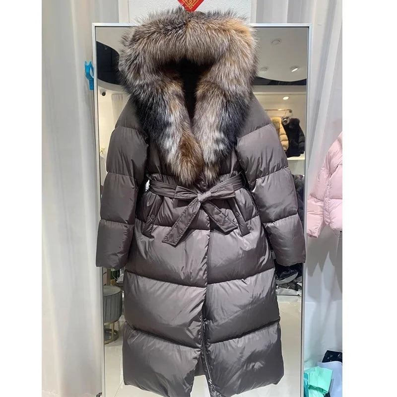 BEST PRICE S-2XL Top Quality Large Natural Silver Fox Fur White Duck Down Thickened Windbreaker Parkas Coat Long Over Knee Windproof Coats Winter Warm Real Fur Coat Snow Boots Outerwear Jackets Ladies Winter Apparel Supplies