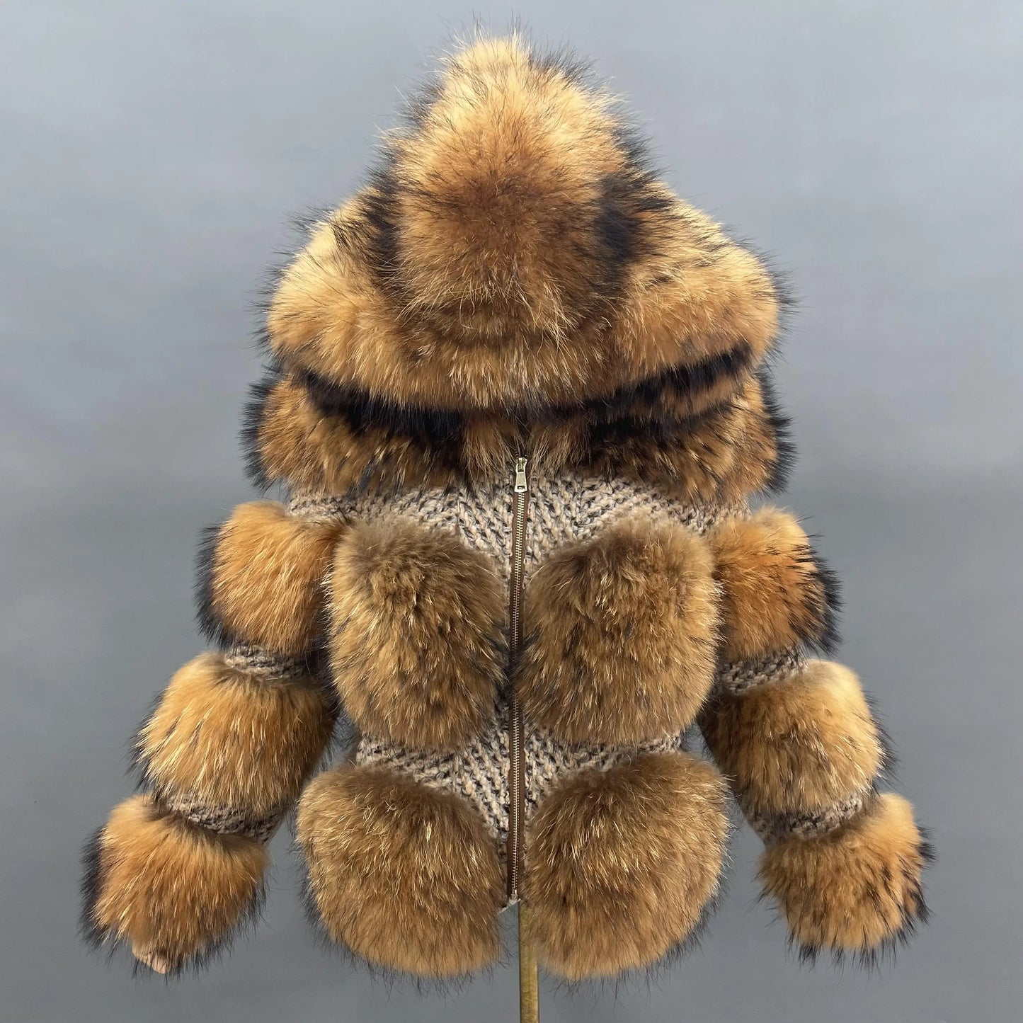 S-2XL Plus Size New Style Winter Brown Hooded Short 100% Real Raccoon Fur Coat Crop Natural Fur Coats Snow Boots Outerwear Jackets Women Luxury Apparel Supplies
