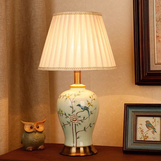 Home Villa Hotel Living Room Bedside Luxury Lampshade 100% Ceramics Contemporary Ceramics Table Lamp American Style Living Room Bedroom Bedside Desk Light Hotel Art Decorative Lighting Accessories.