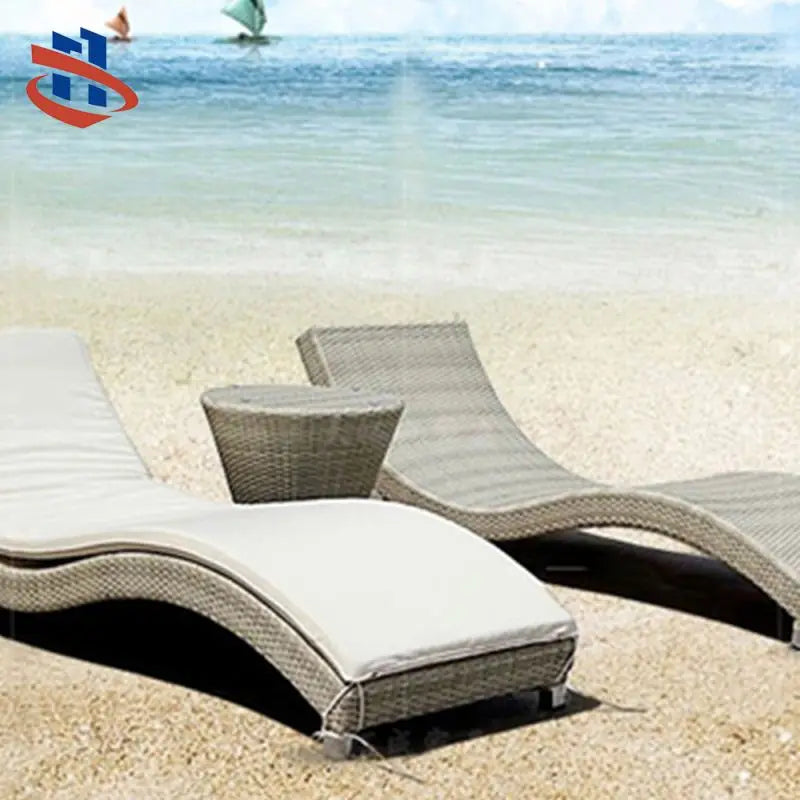 NEW Modern Design Rattan Villa Swimming Pool Beach Hotels Durable Eco-Friendly UV Resistant Weather Resistant Outdoor Rattan Chair Pool Bed Sun Lounger All Weather Furniture Supplies