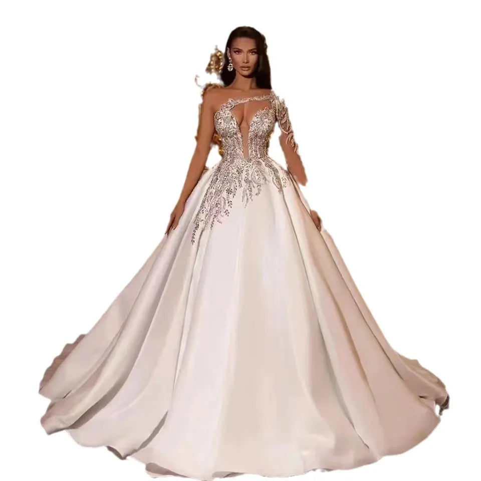 Boutique HOT SALE  New Exquisite Deep V-Neck Sexy Rhinestones Luxurious Elegant Temperament Sexy Wedding Dress Bridal Gowns Women Luxury Clothing Supplies