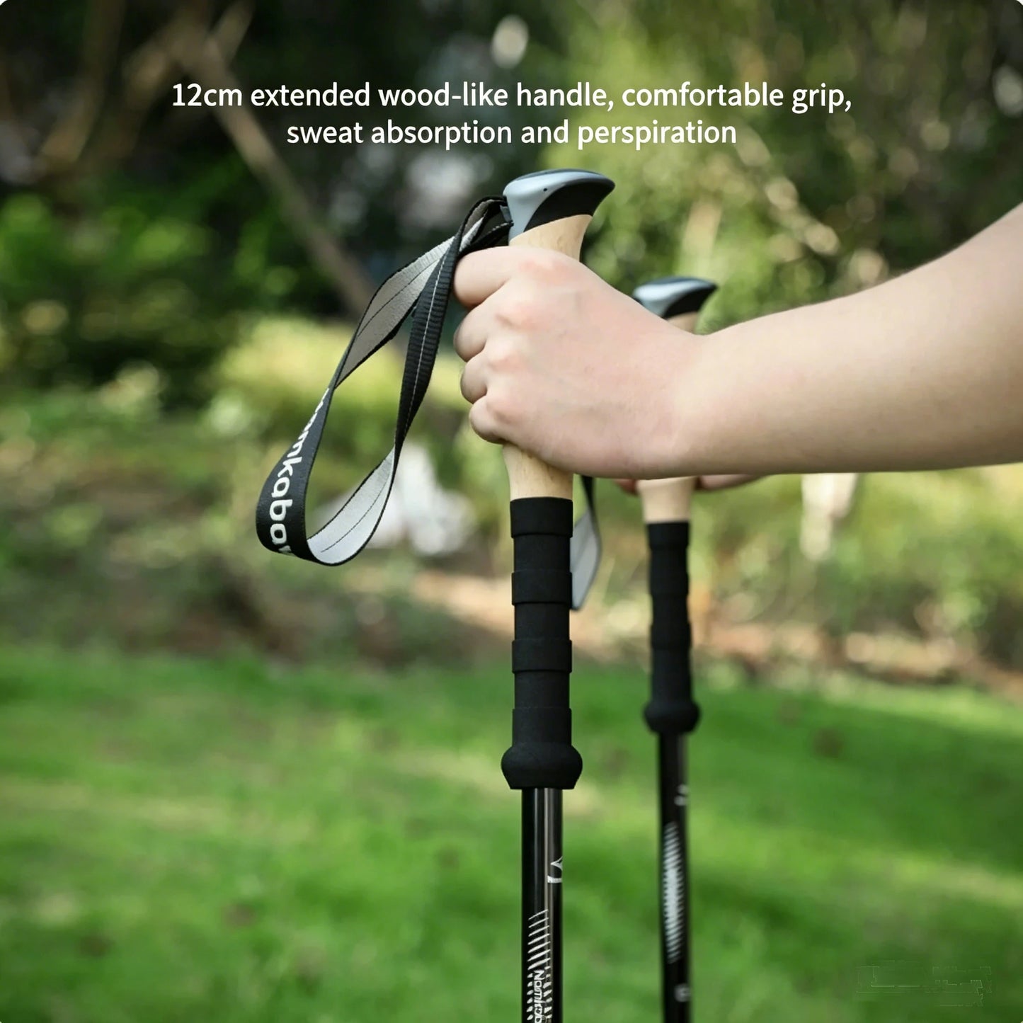2 PCS Set Modern Durable Portable Outdoor Aluminum Alloy 3-Section Adjustable Length Telescopic Hiking Walking Stick Wood-Like Handle Climbing Walking Hiking Sports Activities Accessories