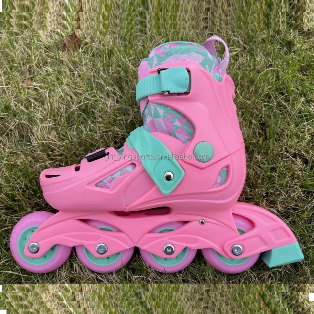 28-39 Size Children's CR7 Kids Roller Skates PP Hard Boot Shell Adjustable Skating Inline Skate Shoes  Children Retractable Roller Shoes Outdoor Sports Supplies