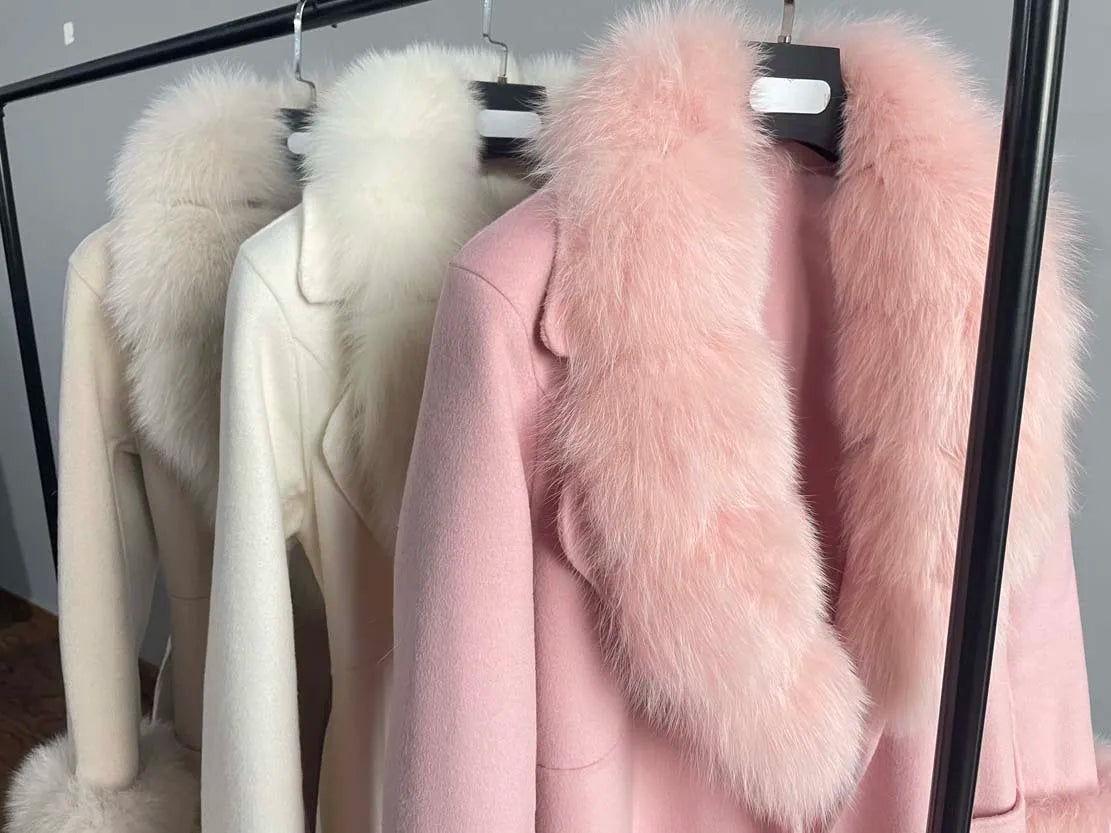 BEST PRICE 100% Cashmere 10 Colors Luxury Women's Winter Long Trench Jacket Real Natural Fox Fur New Fashion Pink Wool Coat Evening Party Wedding Guest Coats Ladies Luxury Apparel Supplies.