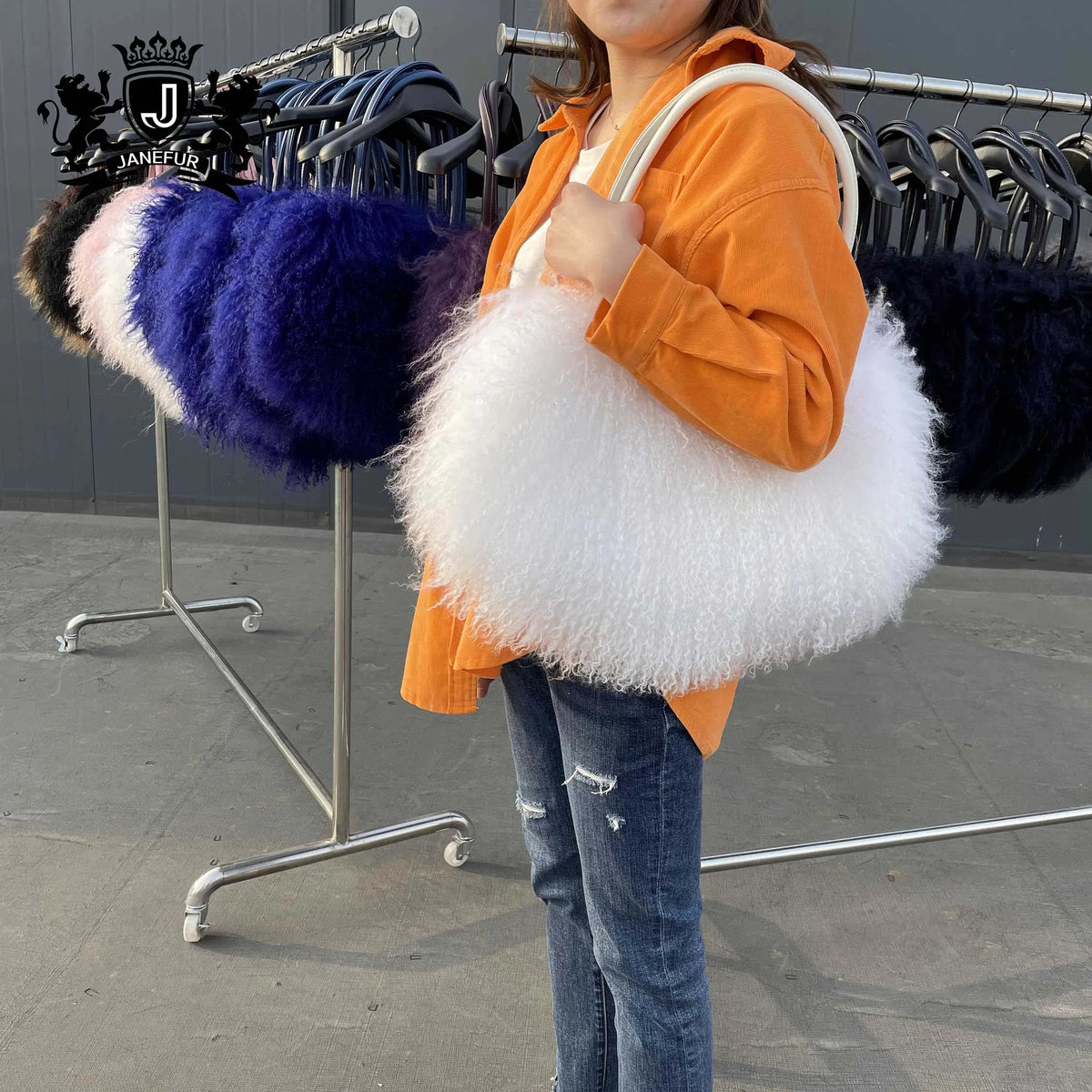 10 Colors 100% Real Sheep Fur Women's Shoulder Bag Mongolian Lamb Fur Bag Fashion Genuine Fur Women's Large Capacity Bag Ladies Luxury Apparel Accessories