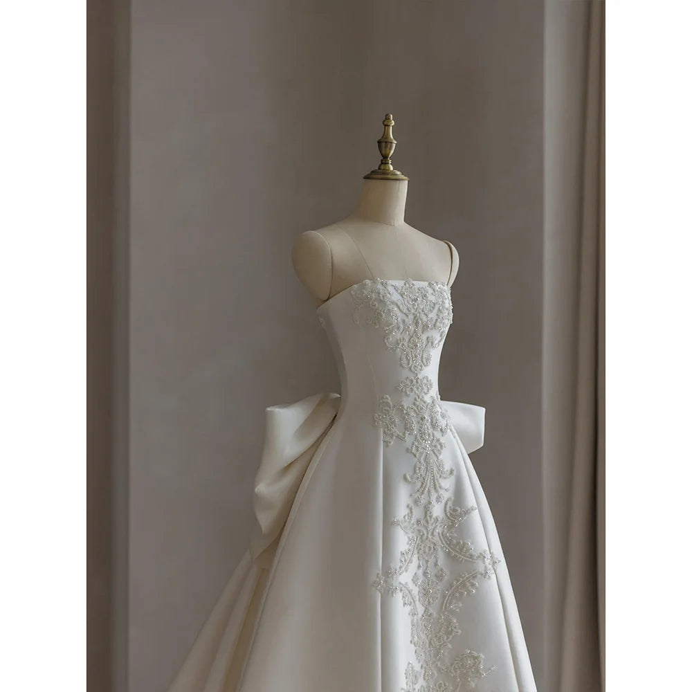 Low Price Sales are Limited Boutique HOT SALE Luxury Satin Bride Strapless Satin Bridal Gowns Large Size S-5XL  Bow Wedding Luxury Dresses