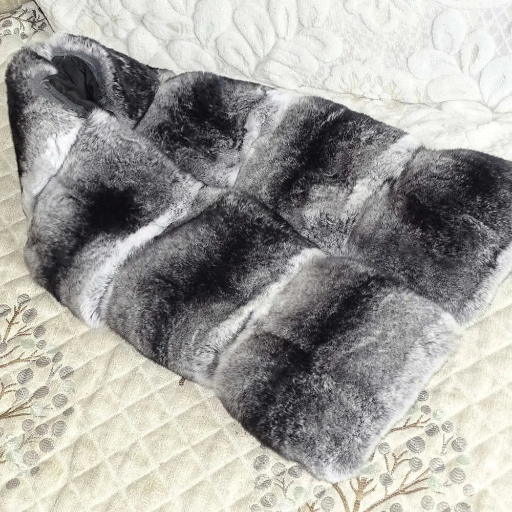 BEST PRICE New Fashion Women's Winter Rex Rabbit Chinchilla Fur Short Scarf Chinchilla  Black/Brown Color Ladies Luxury Apparel Accessories