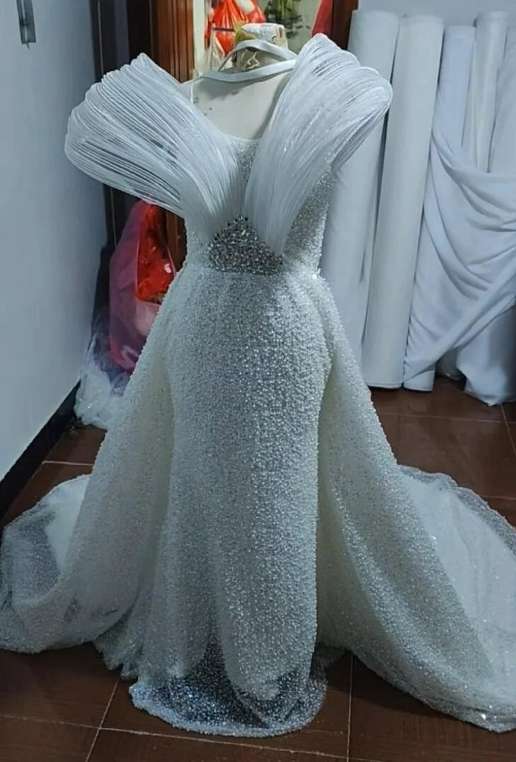 Mother of Bride Autumn Spring Luxury White Sculpted Shoulder Beaded Mermaid Gown Dramatic Pearl Wedding Dress for Red Carpet & Formal Events Celebrities Gown Ladies Luxury Clothing Supplies
