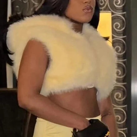 Black/Yellow/Purple Color Women's Fashion Solid-Color Fur Zipper Hooded Sleeveless Crop Top Short Vest  Fashion Women Streetwear Casual Apparel Accessories